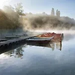 Schlosspark Aldeamento Turístico 4*