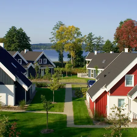 Schlosspark Tatil parkı 4*