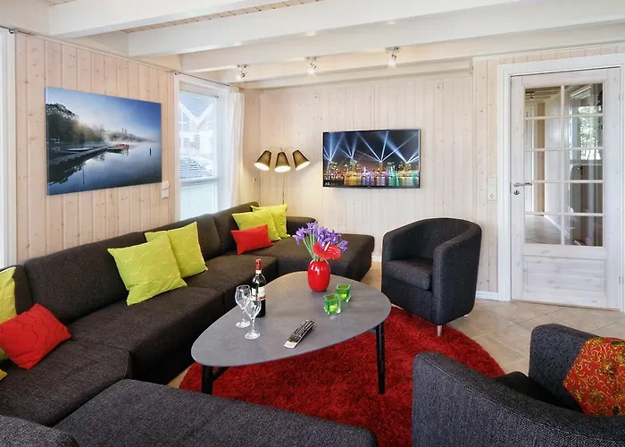 شلوسبارك منتزه العطل 4*